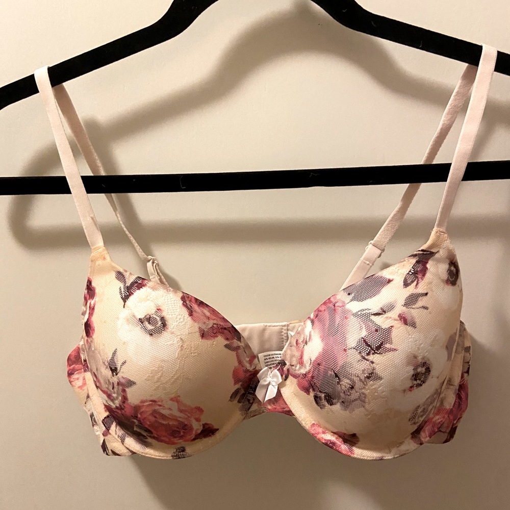 Target Floral Lace Bra NWOT